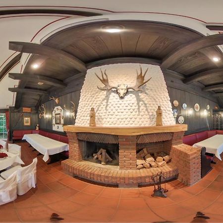 Hotel Restaurant Zum Jaegerheim Wendeburg Exterior photo