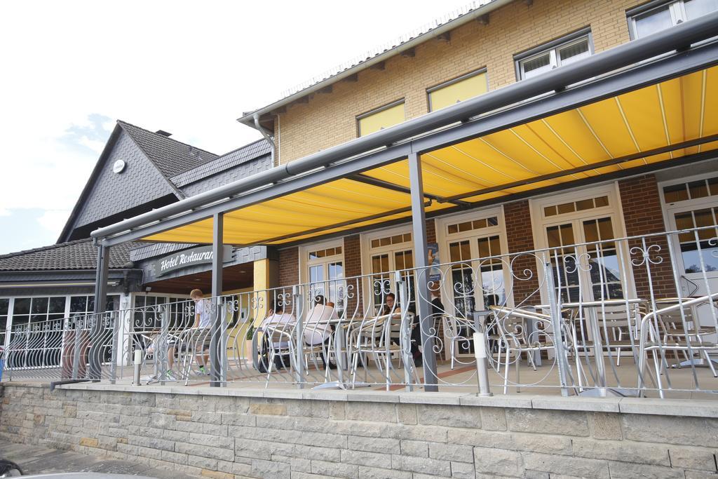 Hotel Restaurant Zum Jaegerheim Wendeburg Exterior photo